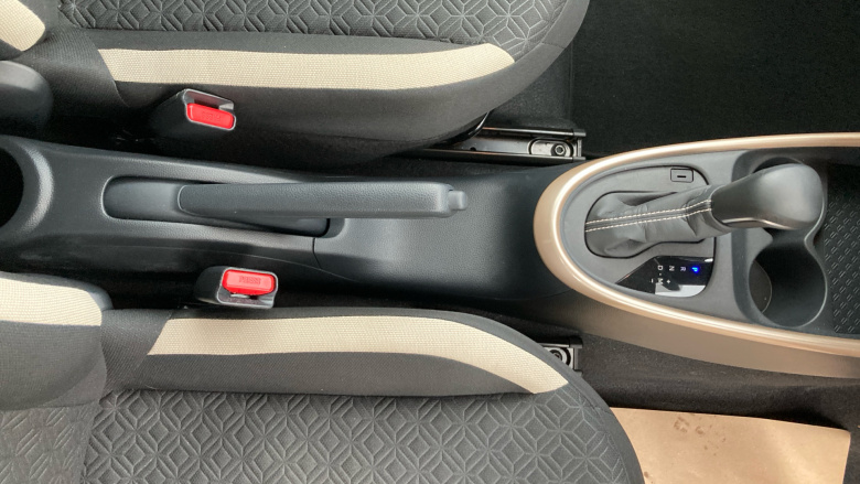 Toyota Aygo X 1.0 VVT-i Edge 5dr Auto Petrol Hatchback